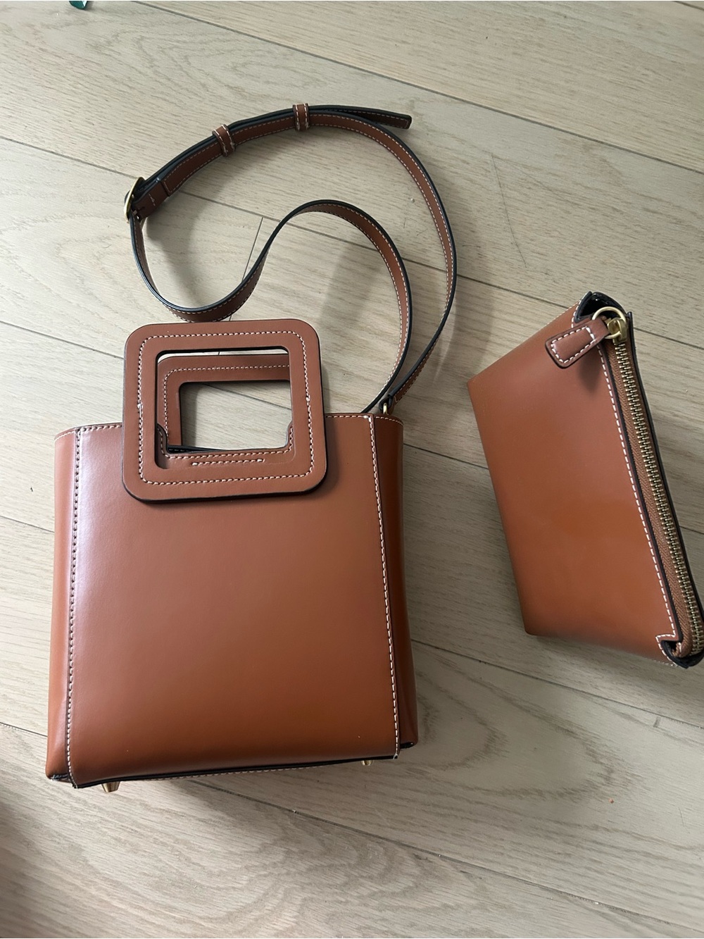 Staud Mini Shirley leather bag in Saddle